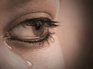 Чому плакати корисно