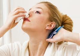 Як зупинити кров з носа швидко і ефективно